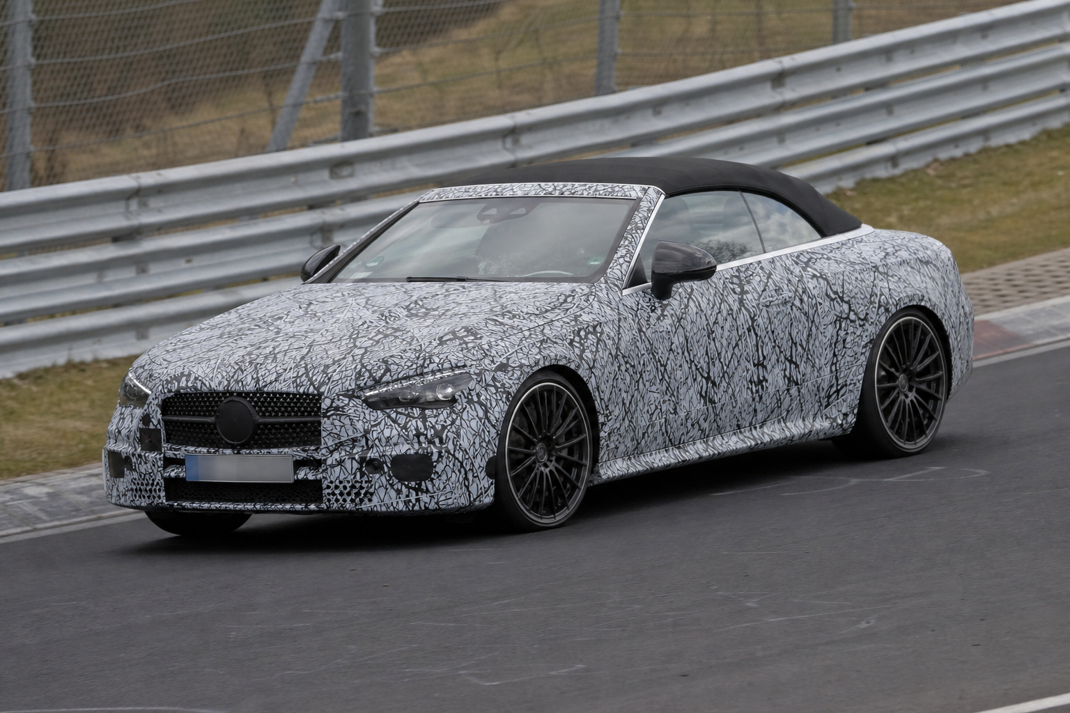 Mercedes cle cabriolet prototype previews facelift first seen on amg cle