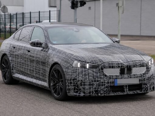 Facelifted BMW M5 Prototype Reveals Production Headlights Ahead of Debut Facelifted BMW M5 Prototype Reveals Production Headlights Ahead of Debut