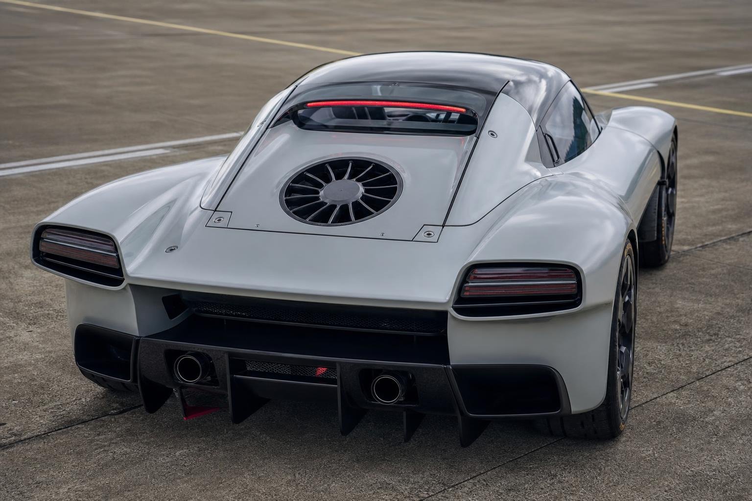 Leaked Porsche Mission S Footage Reveals 917 Inspired Rear Cooling Fan