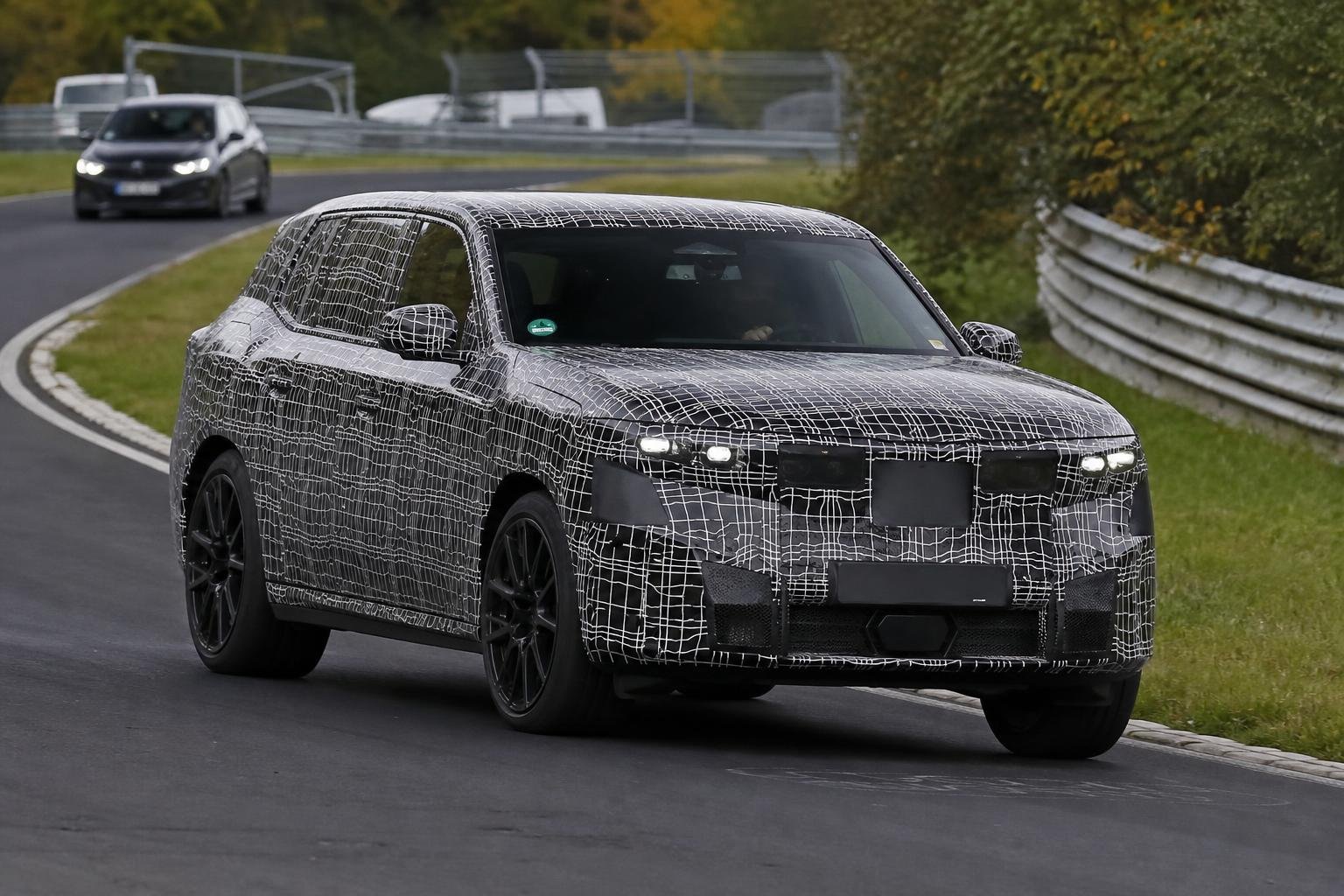 Next BMW X5 M Spied With V8 and Electric Powertrains Reportedly Planned