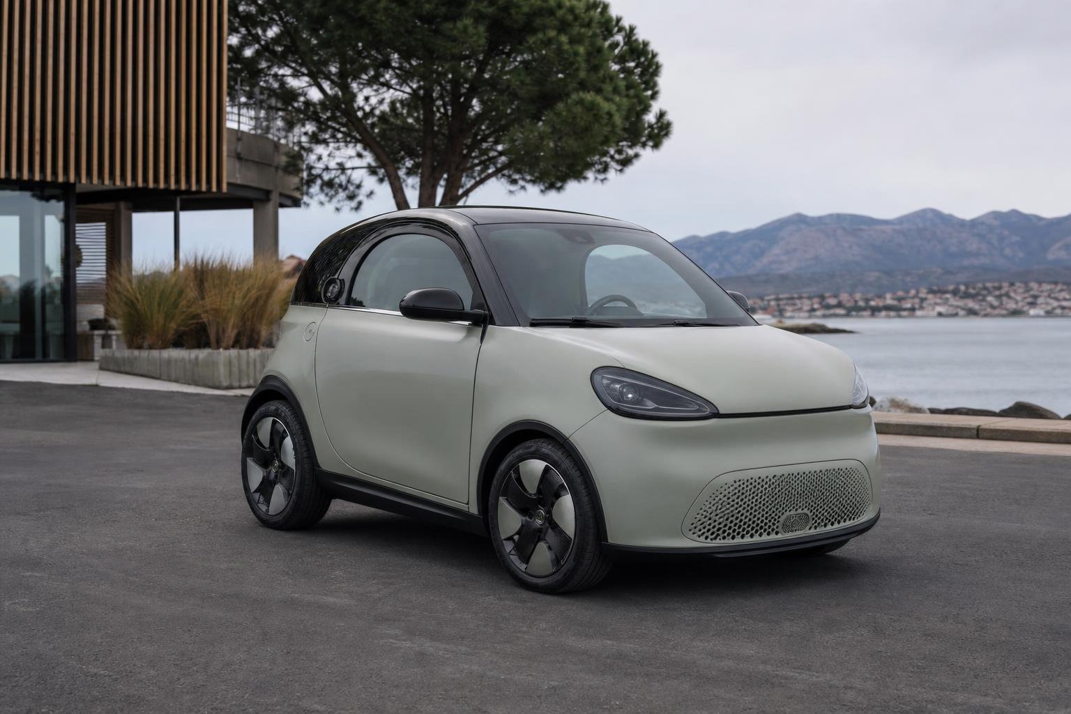 Smart-2-Debuts-as-Electric-Successor-to-the-Fortwo Smart 2 Debuts as Electric Successor to the Fortwo