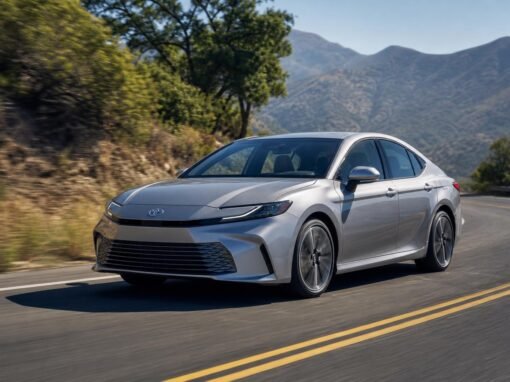 Toyota Says Next-Generation Hybrids Will Use 15% Less Fuel Toyota Says Next-Generation Hybrids Will Use 15% Less Fuel